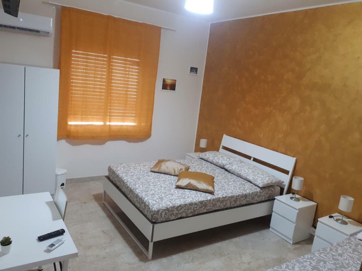B&B Sicilia Μεσίνα Δωμάτιο φωτογραφία